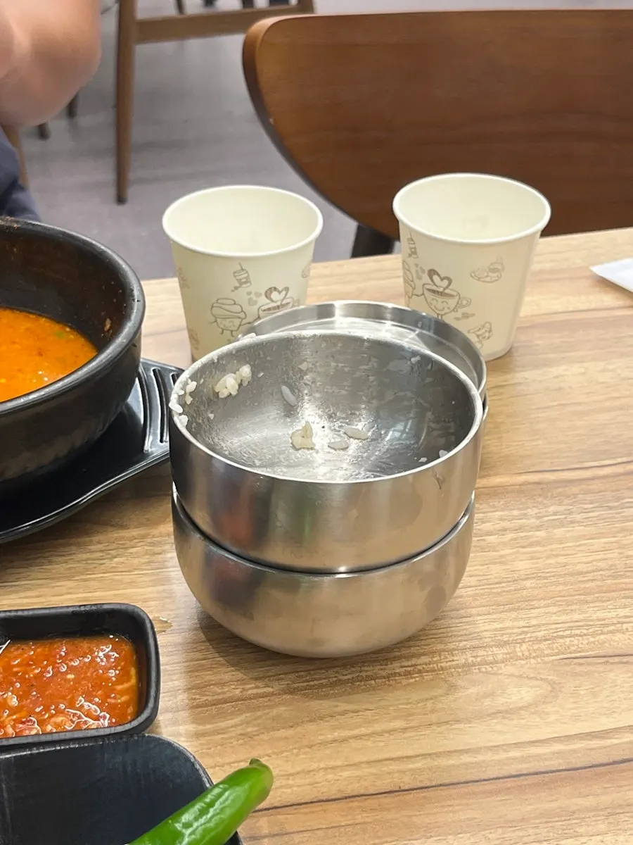 두툼하게 썰린 순대 건더기