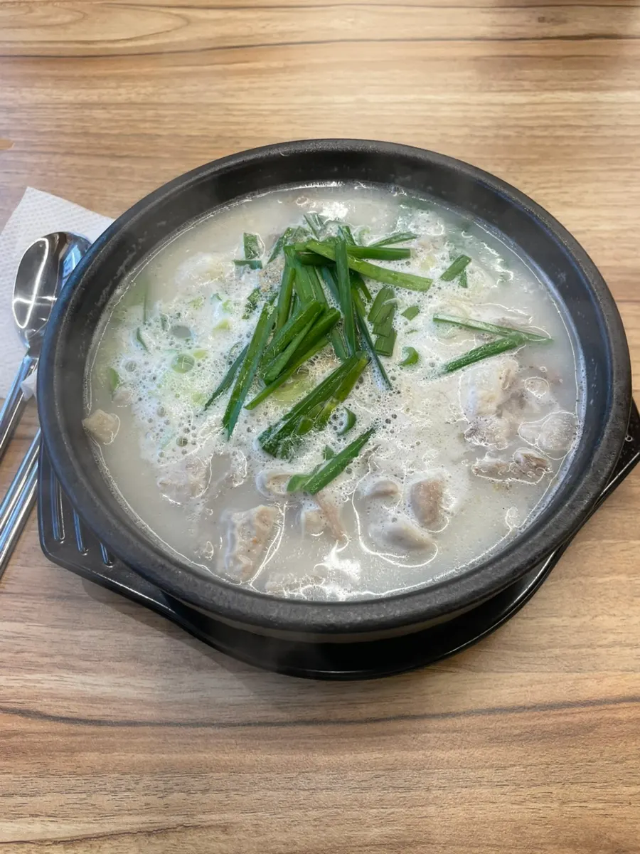 Full spread of sundaeguk and side dishes