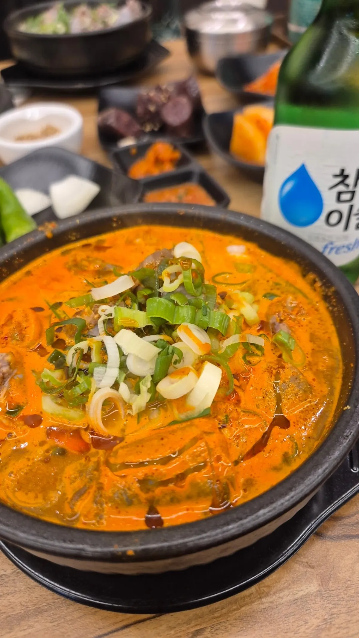 A full spread of sundaeguk at Yetnal Gyeongseong Sundaeguk Nokyang Branch