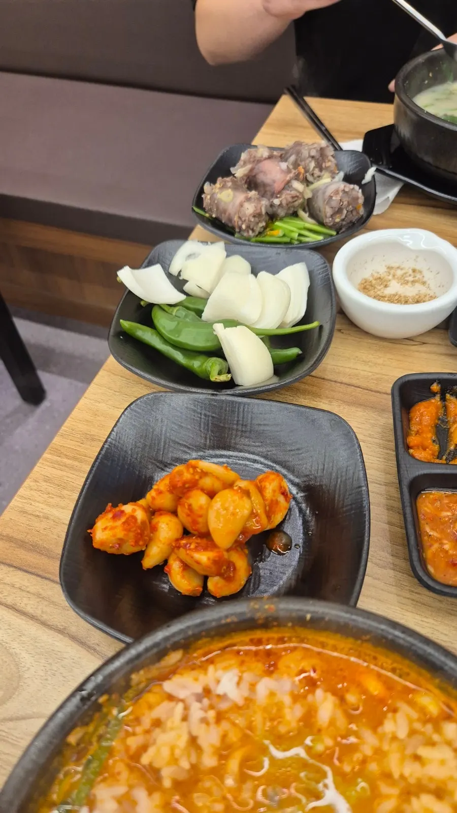 Seasoned garlic from the self-serve bar