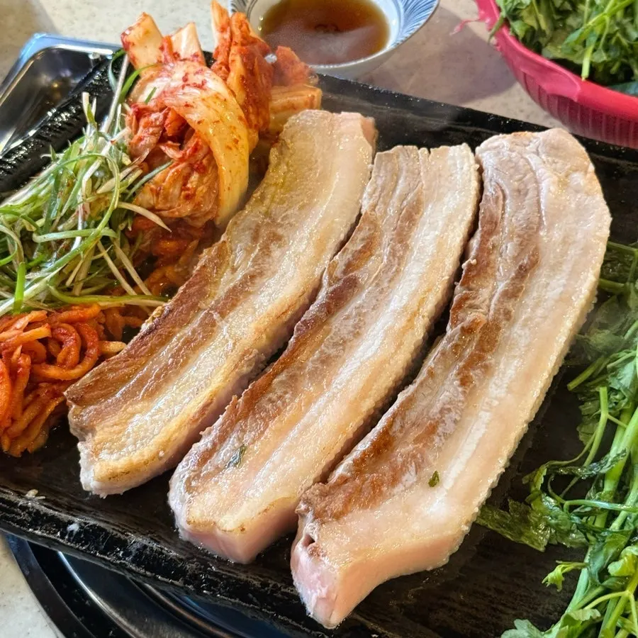 200g serving of grilled pork belly