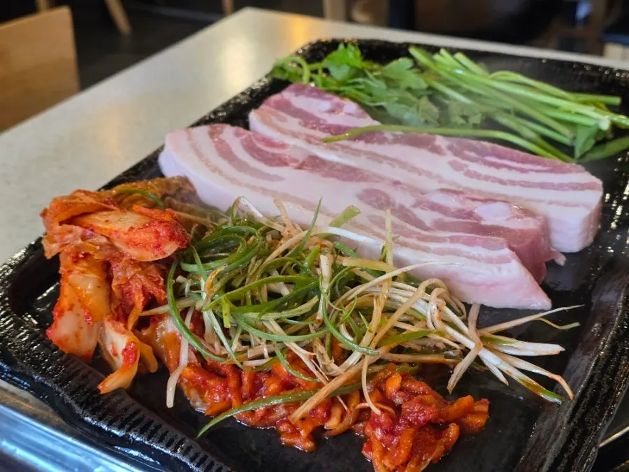 천포회관 메뉴판