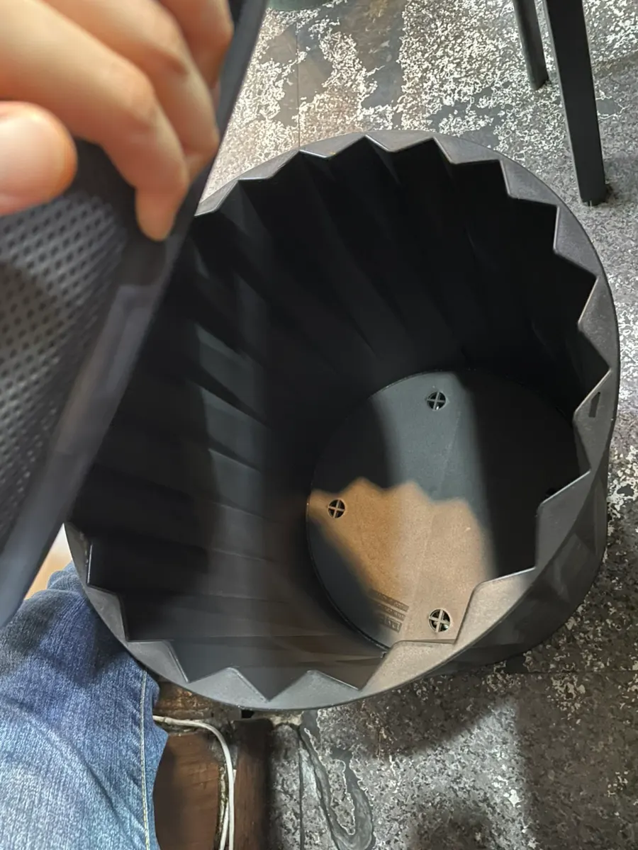 Chair with storage space underneath the lid for belongings
