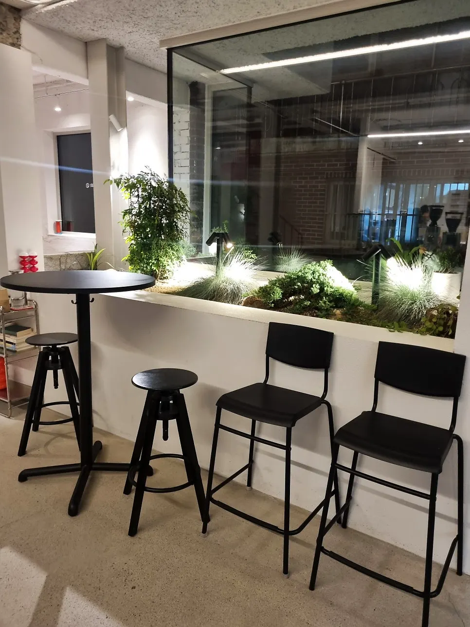 Uisagye's 2nd floor terrace with a chimney bread sign