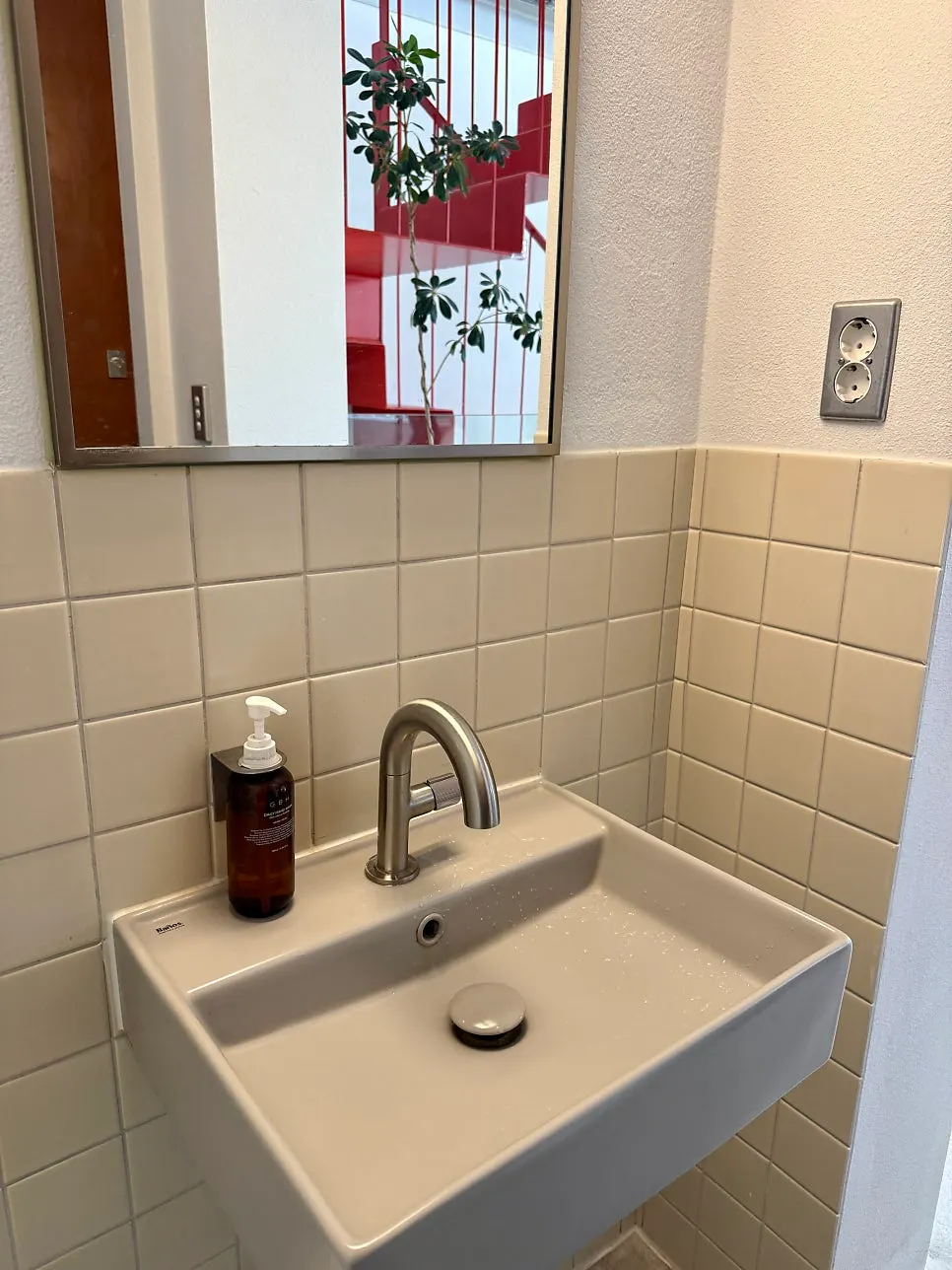 Sign for the clean, tidy restroom inside the store
