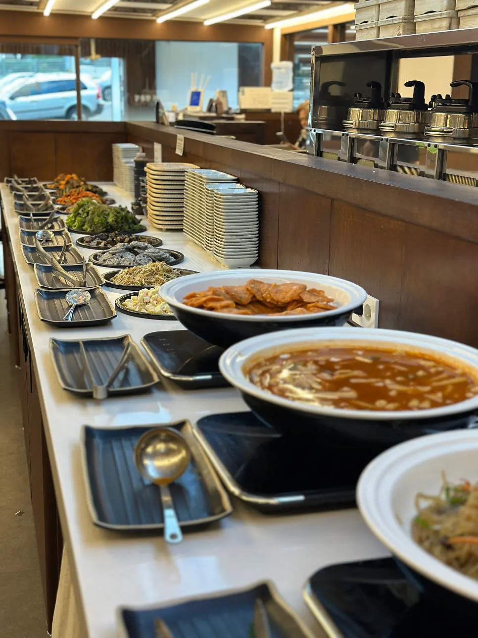 The self-serve side dish corner