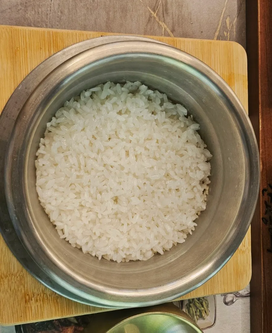 배추된장국이 포함된 기본 상차림