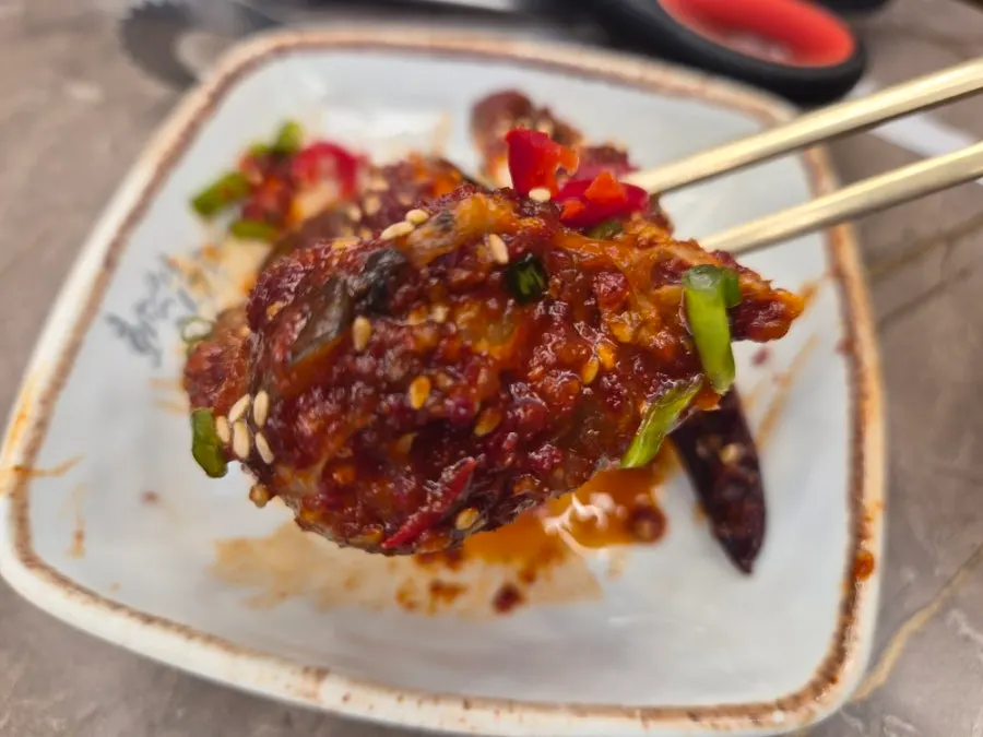 Sweet-spicy marinated-crab sauce