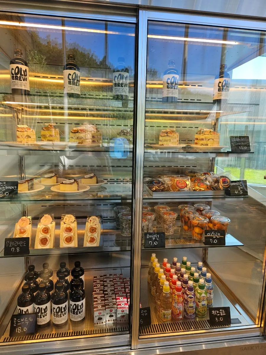 Showcase with fig cake and fig sand