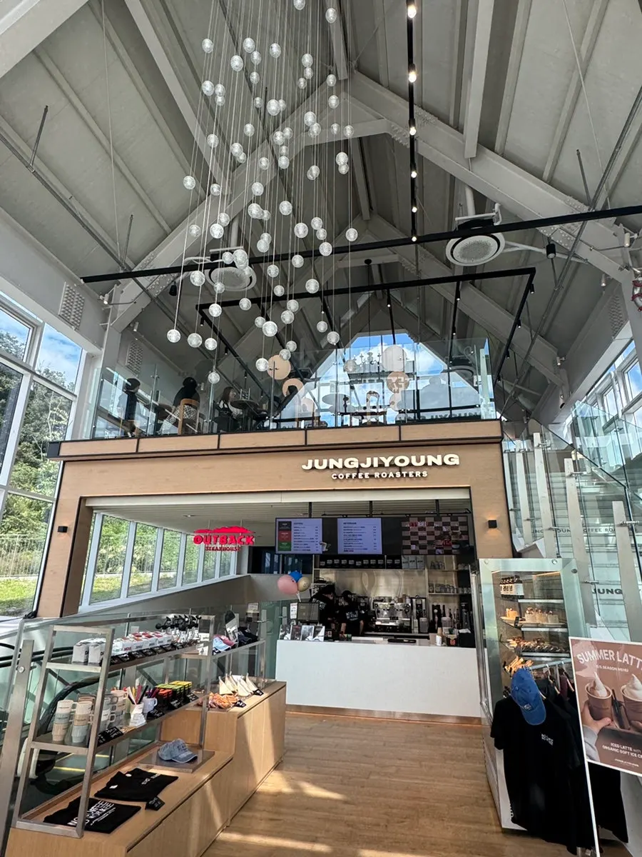 Entrance area of Jeong Jiyoung Coffee Roasters