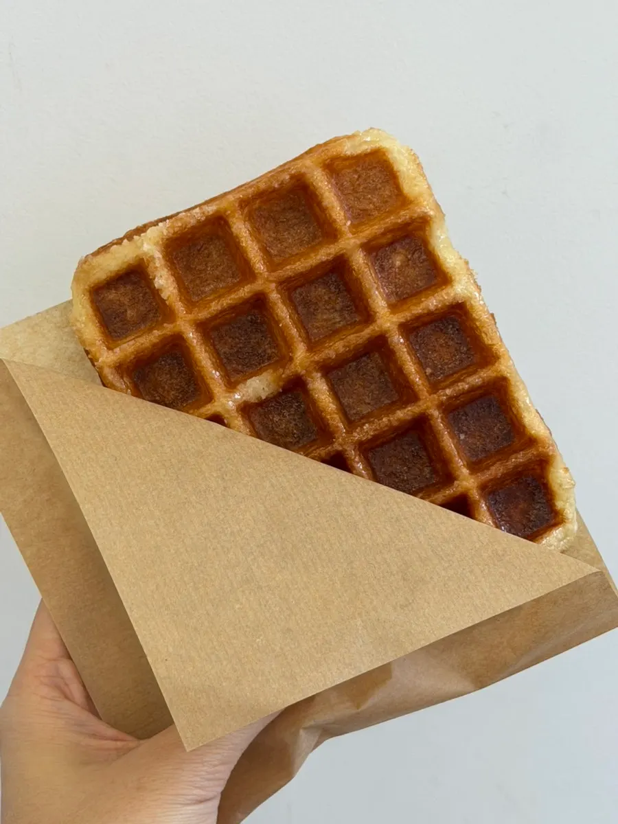 Plain waffle