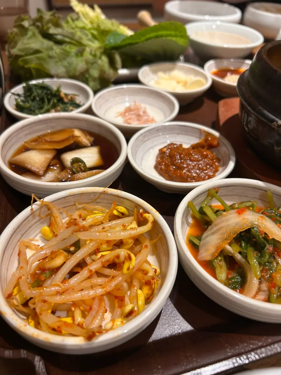Doenjang stew with meat
