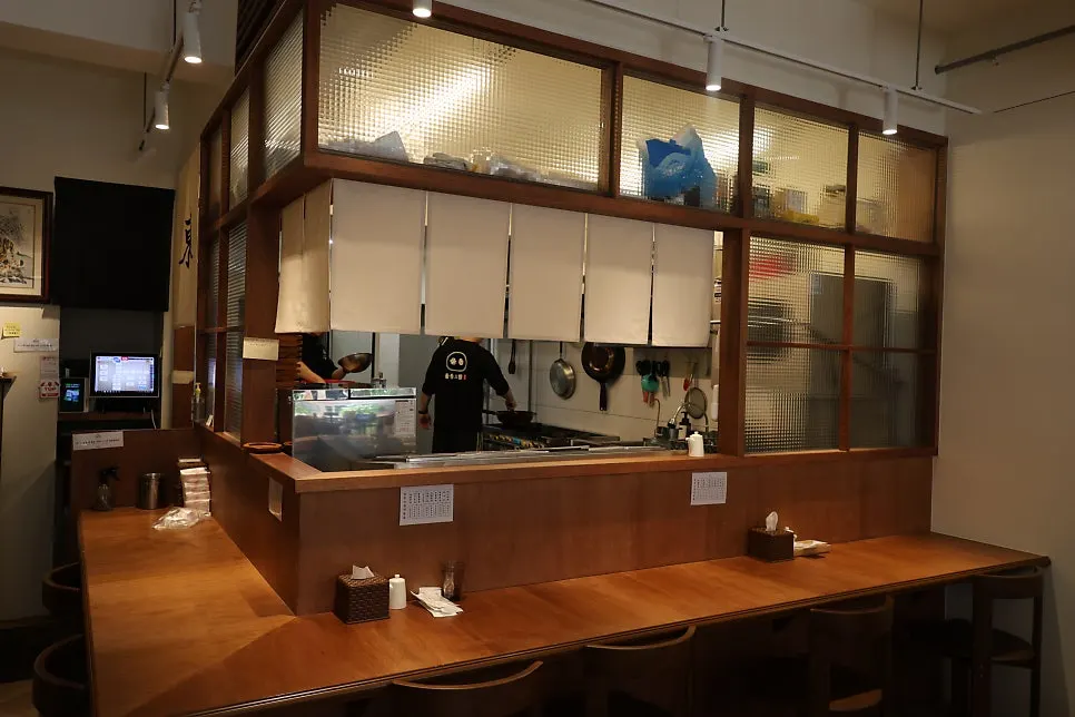 Plum tea corner at Uldong Bossam