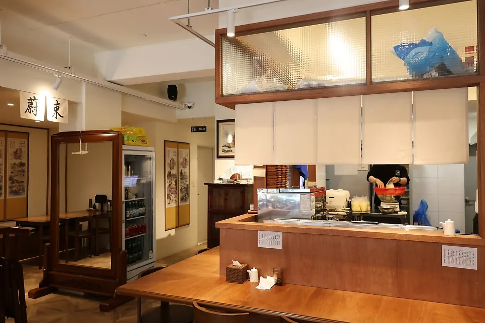 Uldong Bossam interior decor