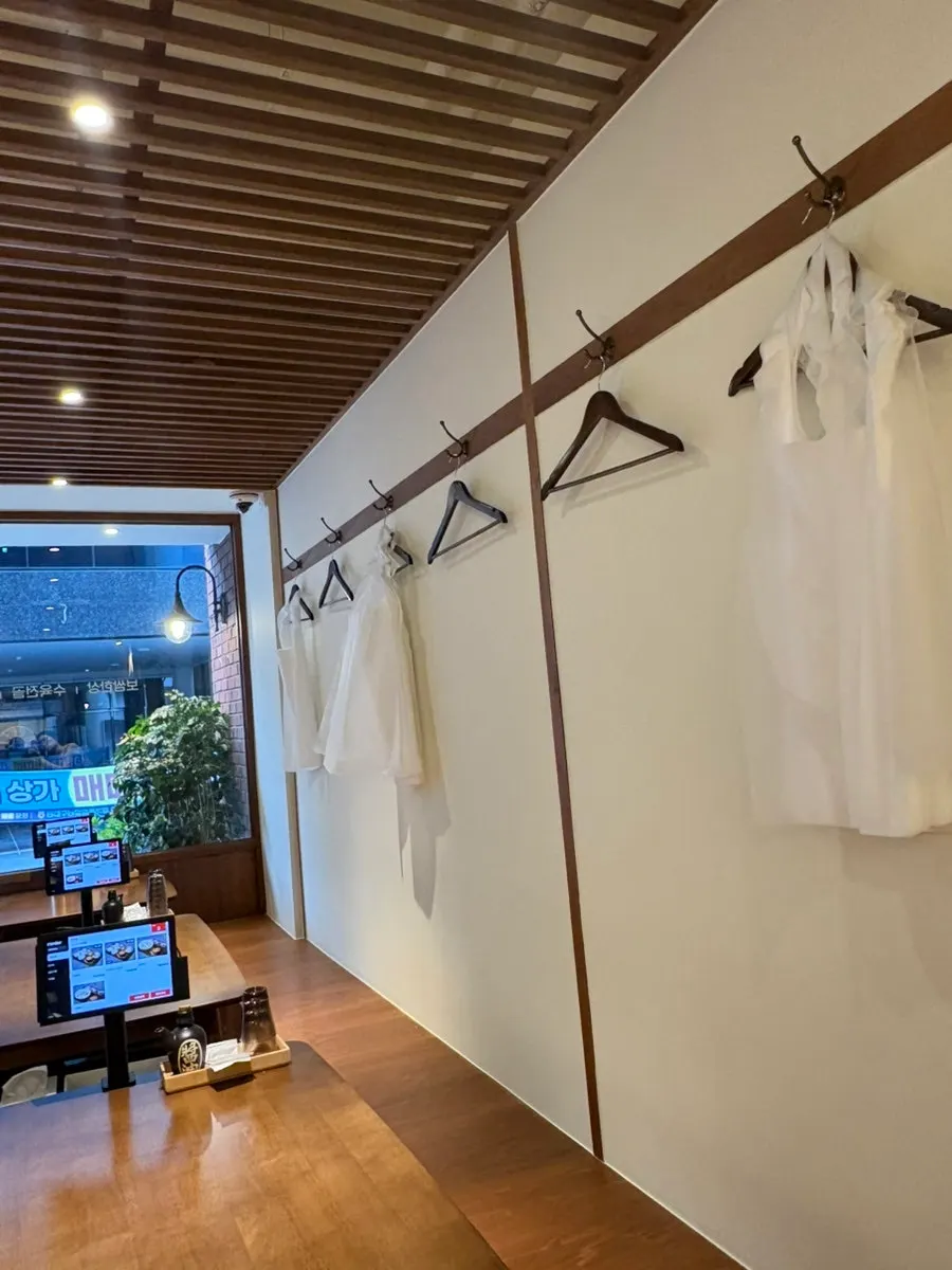 Wall of Uldong Bossam with Korean decorative items