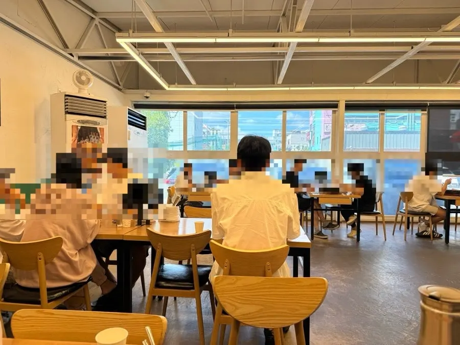 테이블링 대기 안내와 입구