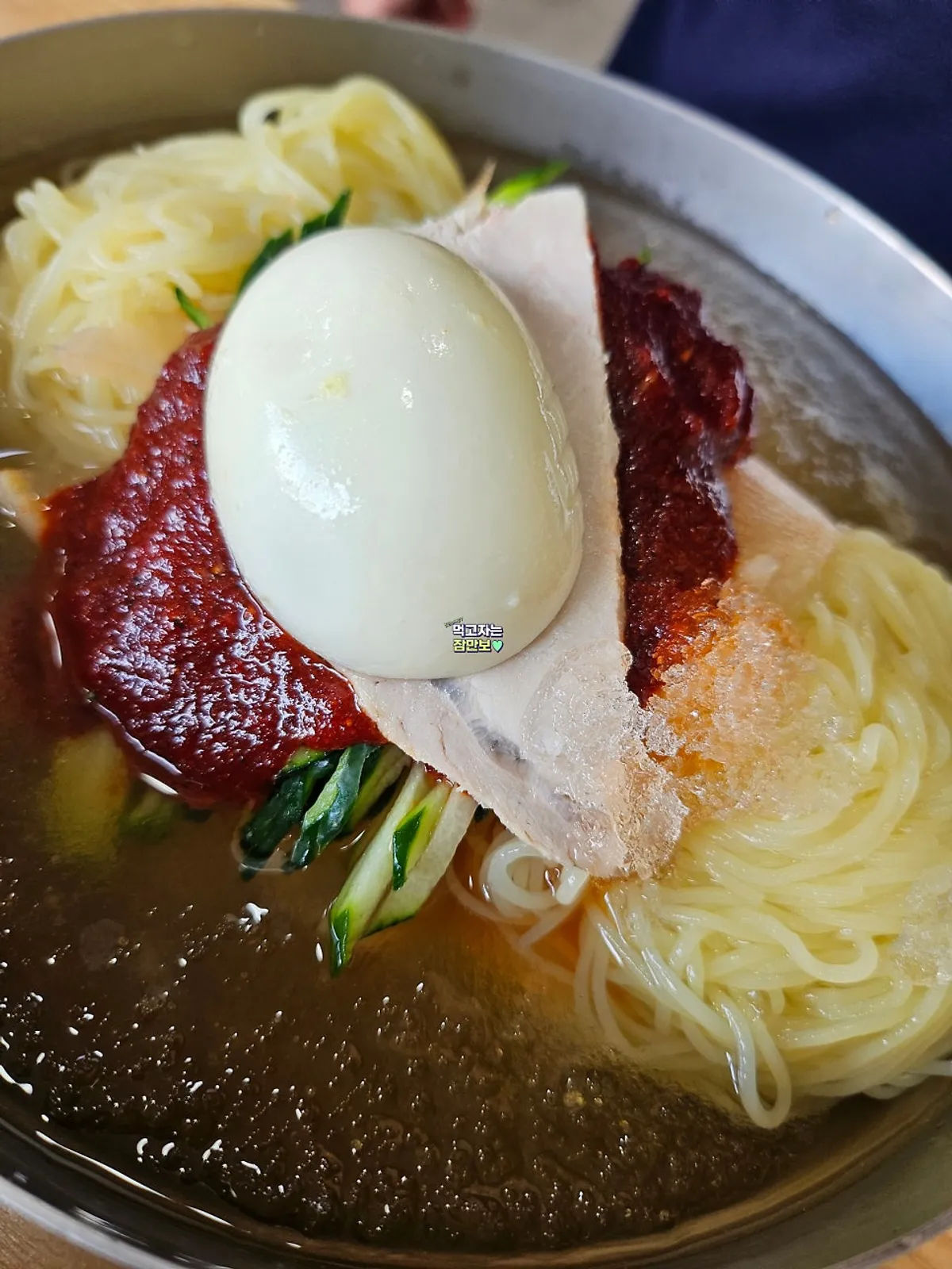 A double portion bowl of water milmyeon at Samsam Milmyeon Main Branch