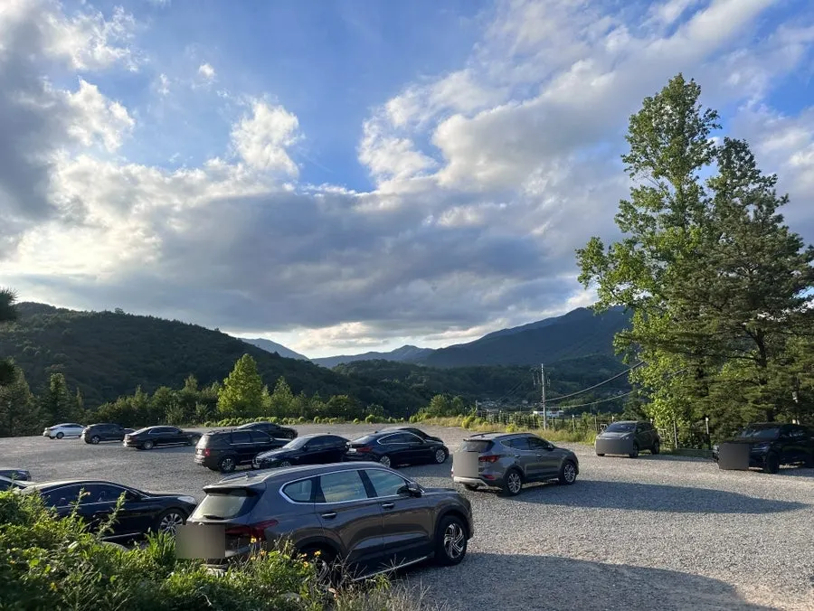 MUG's parking lot, space for 50-plus cars