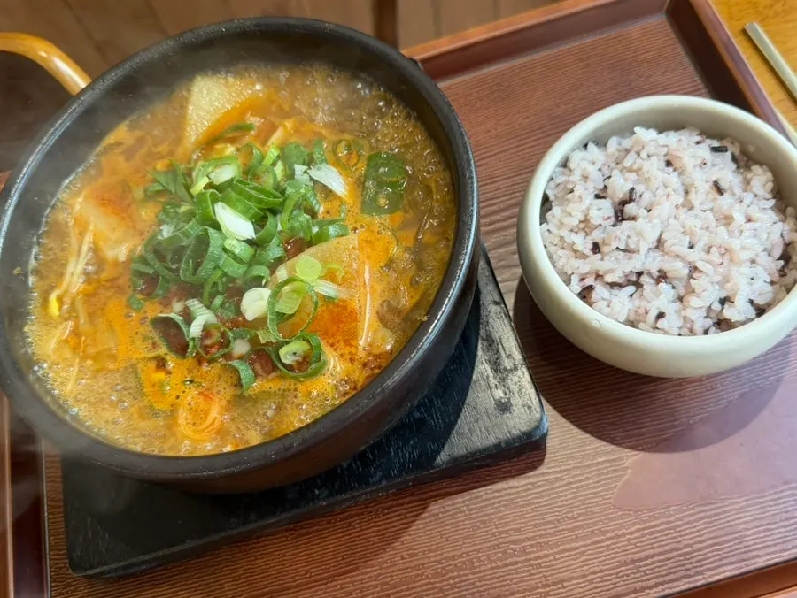 해장국 식사 곁들임 조미료