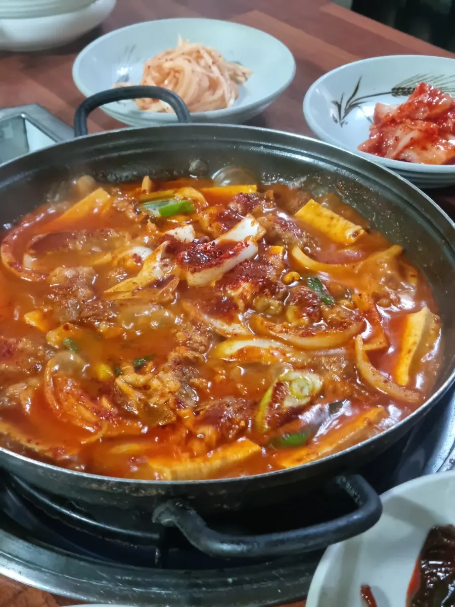 Jeontong Sigol Chueotang in Mugeo-dong, Ulsan