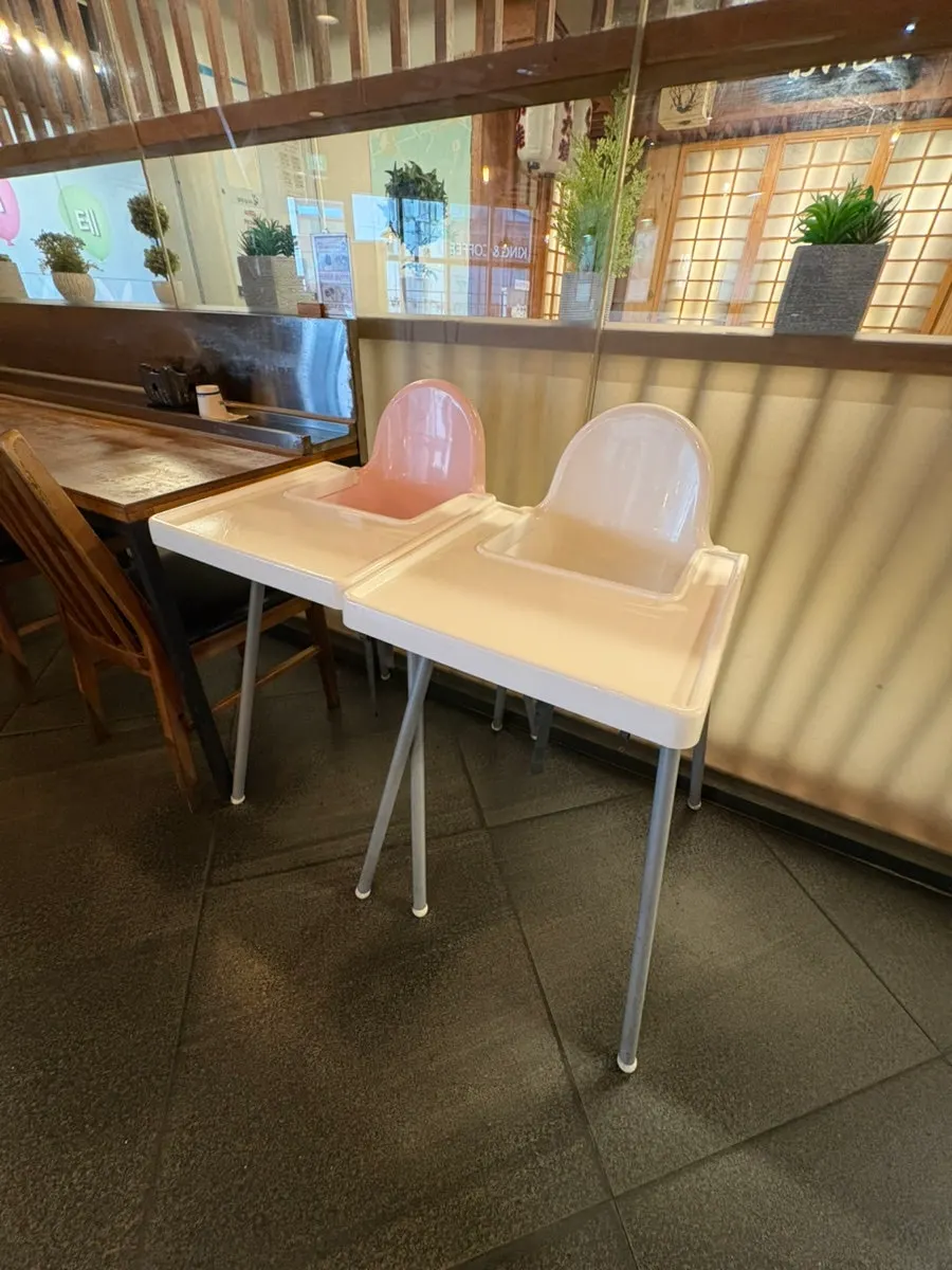 Interior view near Izawa's entrance