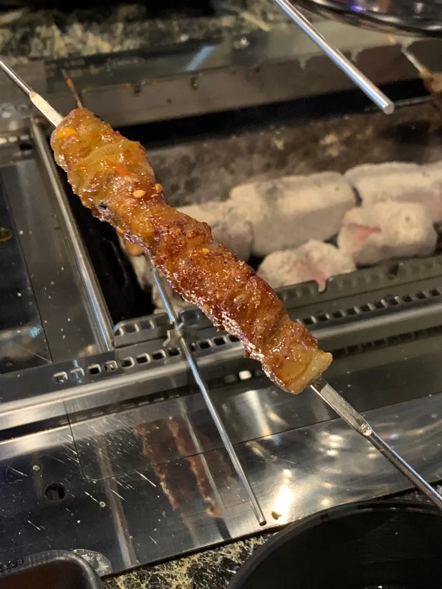 구워진 양꼬치 클로즈업