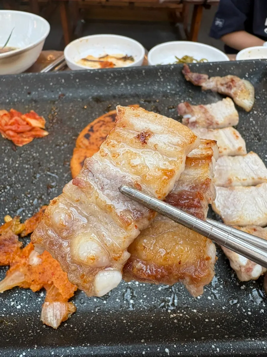 มื้อเนื้อย่างกับเด็ก ๆ