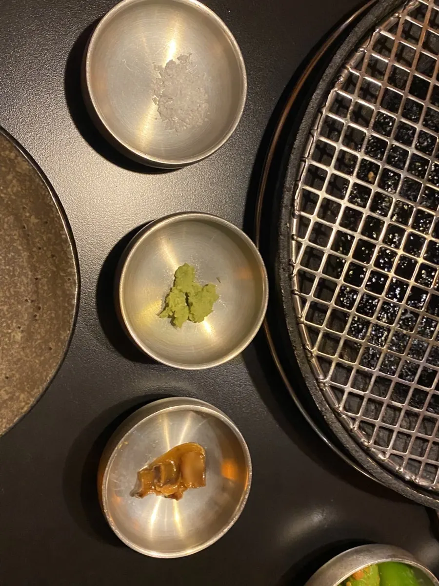 A spread of side dishes made to pair with the meat