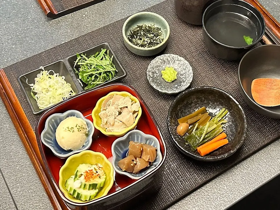 우나 마곡 히츠마부시 상차림 전체 모습
