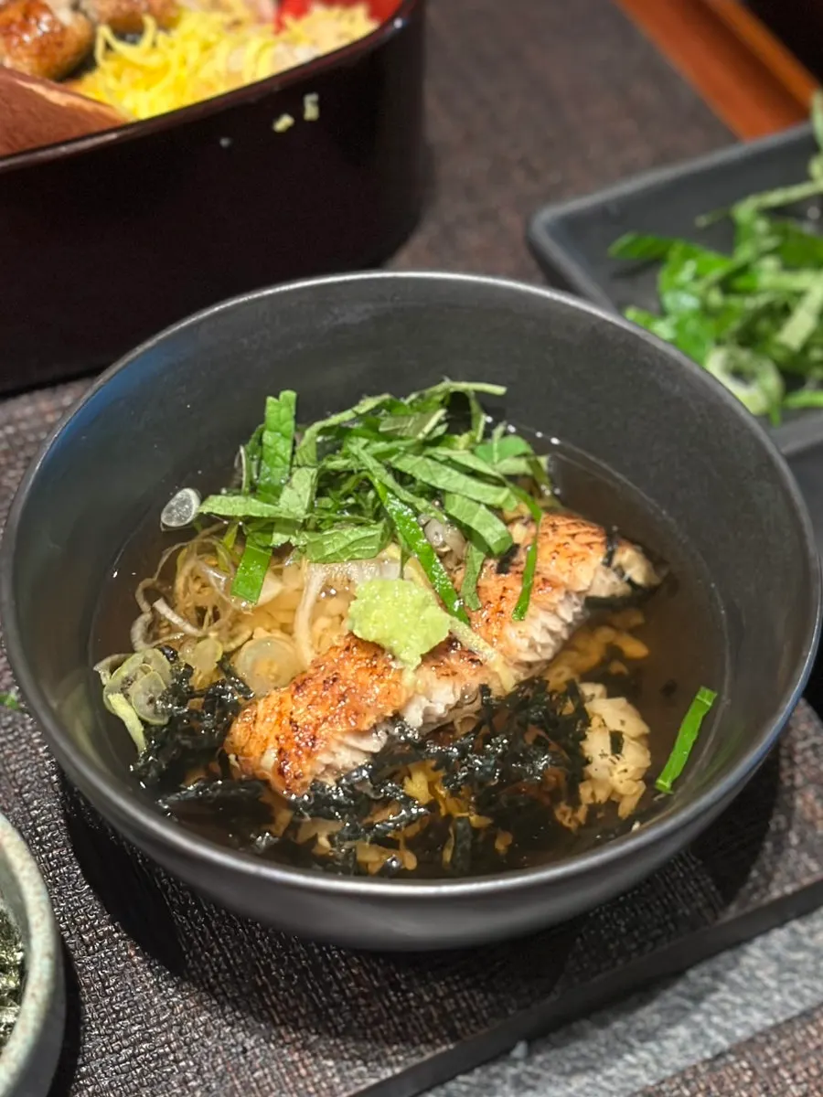 Eel ochazuke with tea broth poured over it