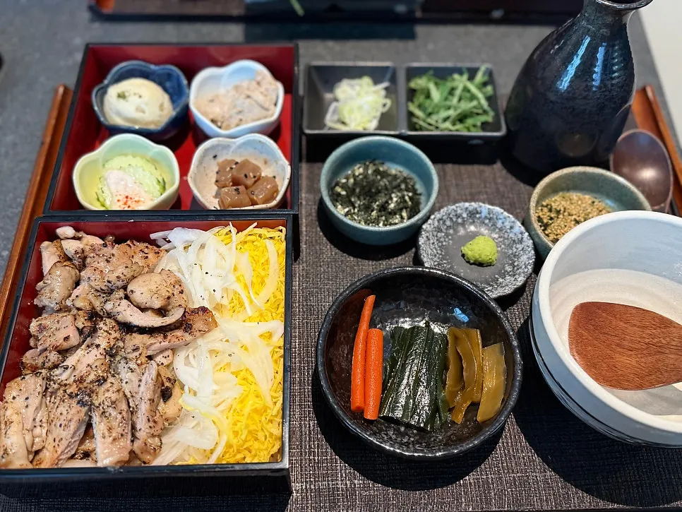 숯불 향 나는 토리마부시 상차림