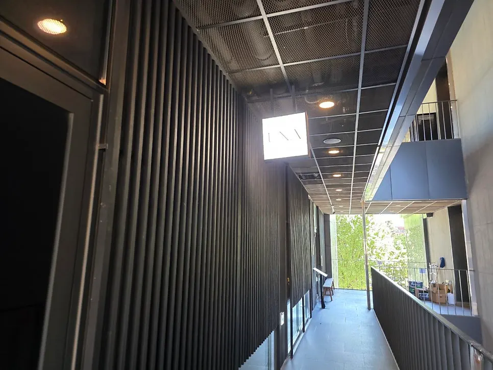 Entrance to Una on the 2nd floor of Episode Yongsan 241