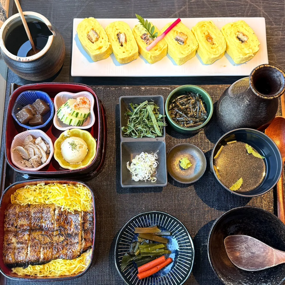 Signature eel rice bowl photo at Una Yongsan Main Branch