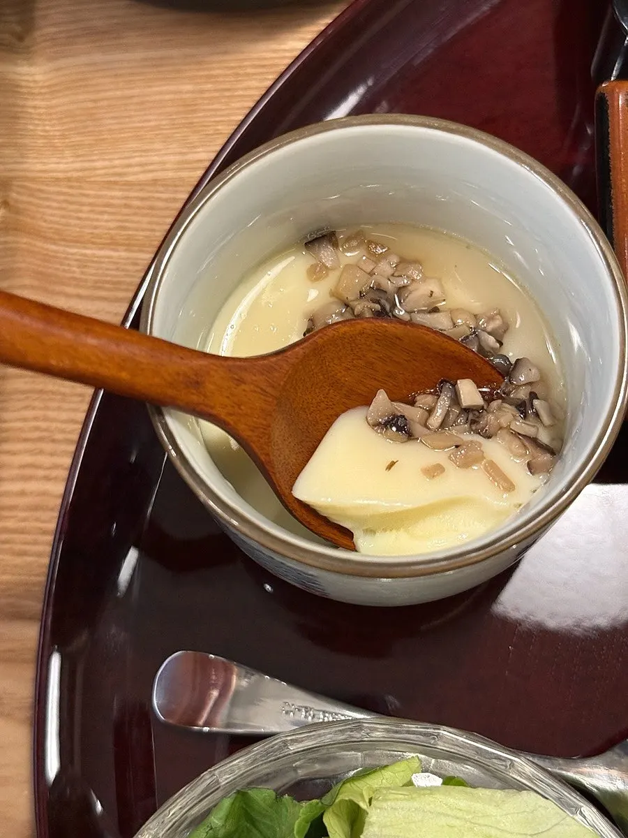 Soup and pickled side dishes included with the set