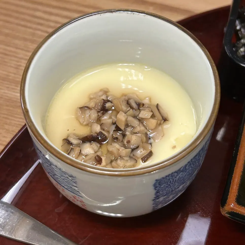 Bowl of side salad