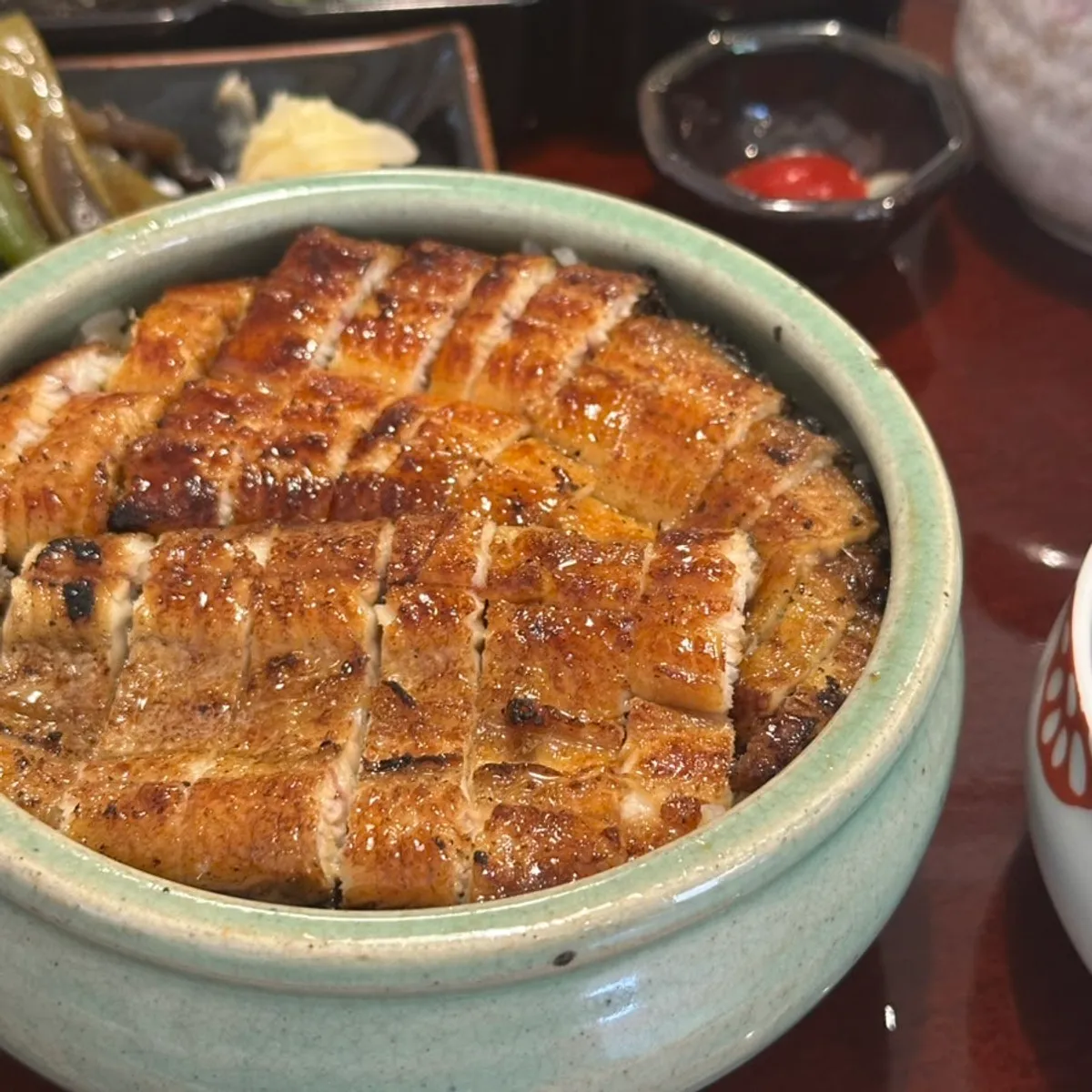 Whole eel on the Hitsumabushi Sang set with tare sauce