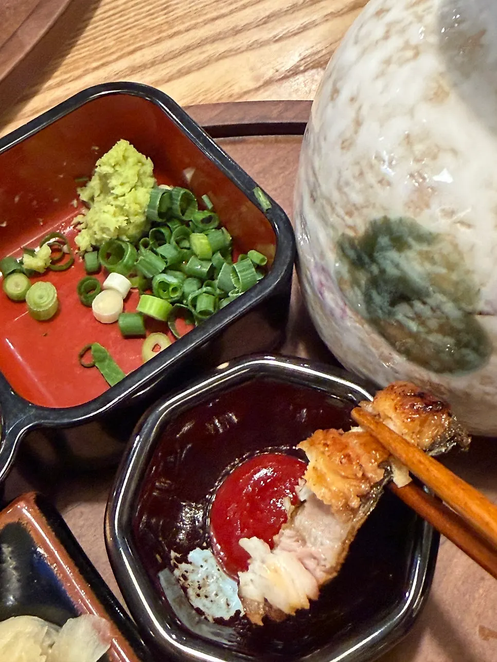 녹찻물을 부어 오차즈케로 만든 히츠마부시