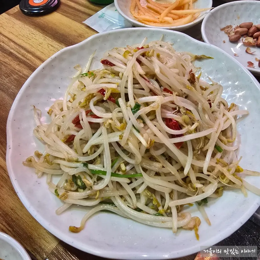 기본 양꼬치 메뉴 상차림