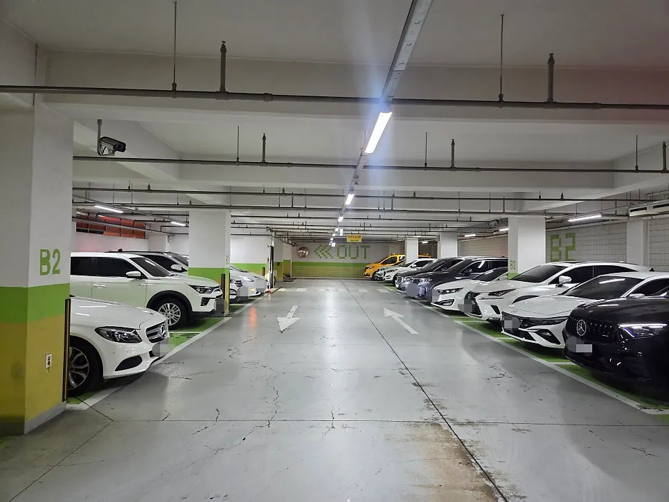 Basement parking lot of the World Tower3 building