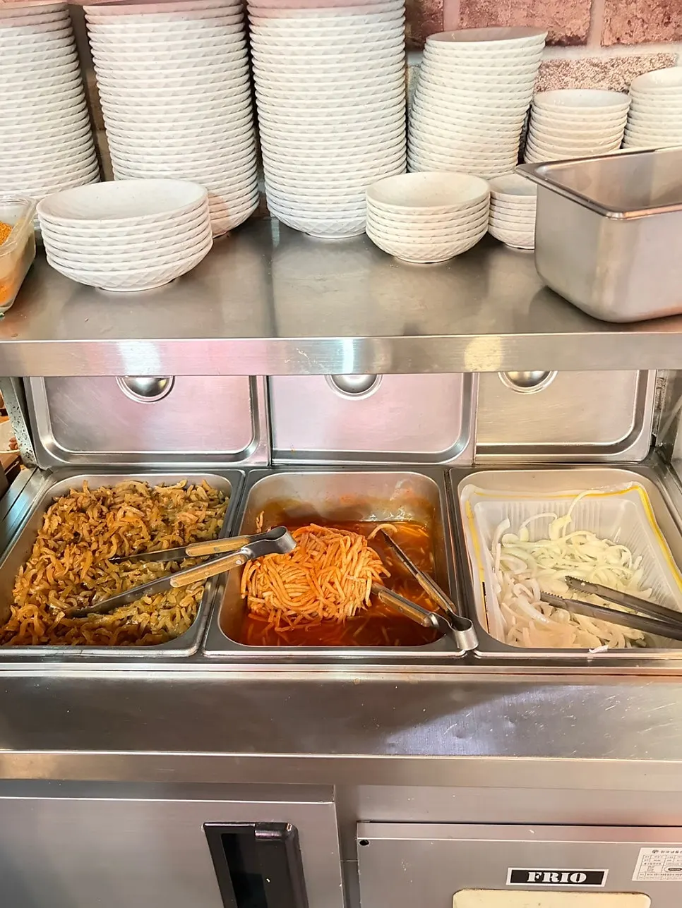 Self-serve bar for side dish refills