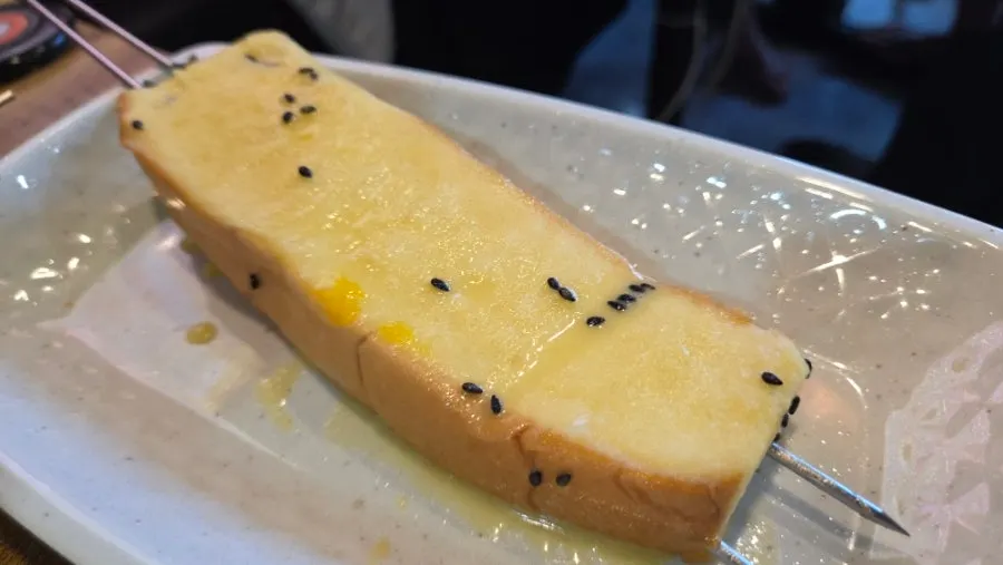 식사 마무리로 먹은 옥수수면 한 그릇