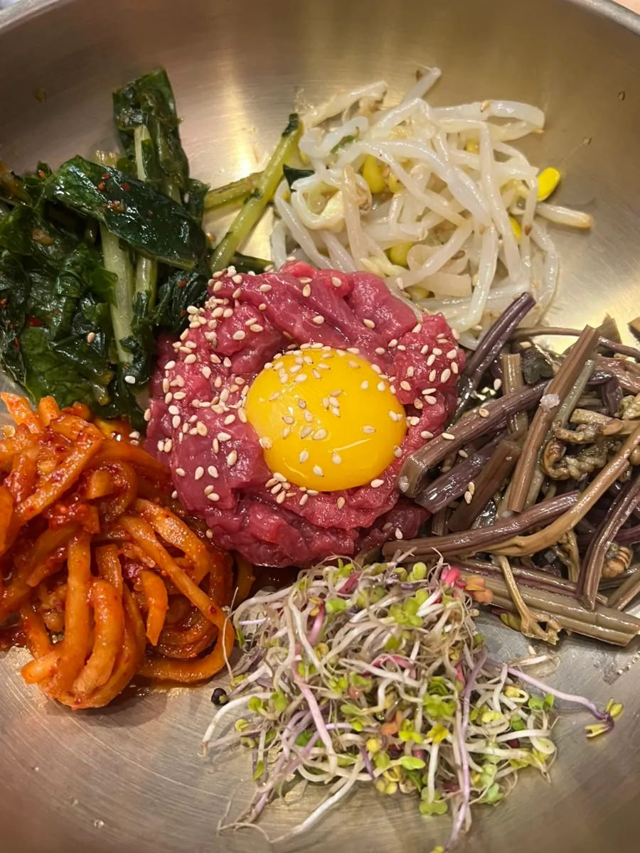 Doenjang jjigae served with the yukhoe bibimbap