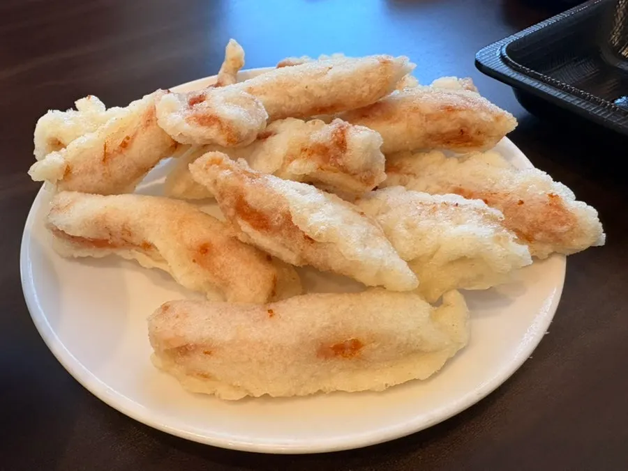 A plate of mini tangsuyuk at Bongga Gyodong Banjeom