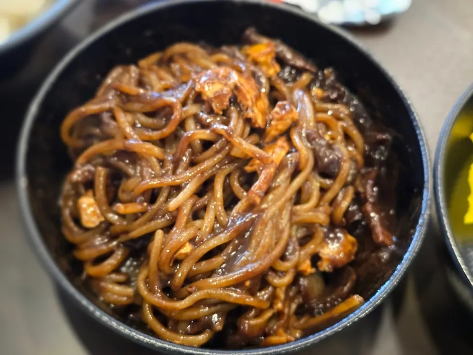Handmade jjajangmyeon