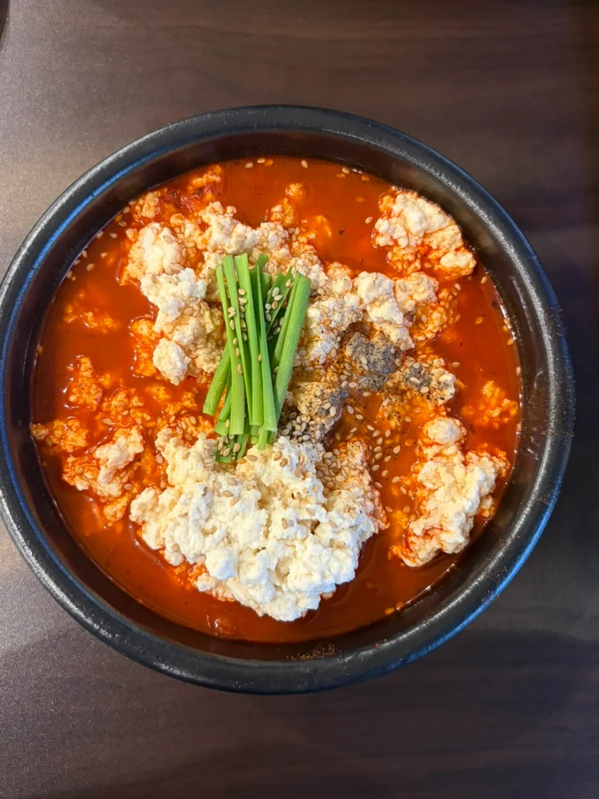 순두부짬뽕과 미니탕수육 한 상 차림