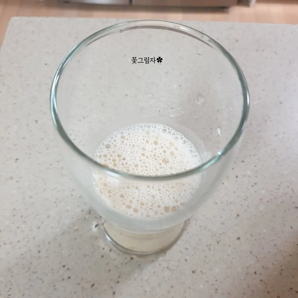 White soybean soy milk powder with adjustable thickness