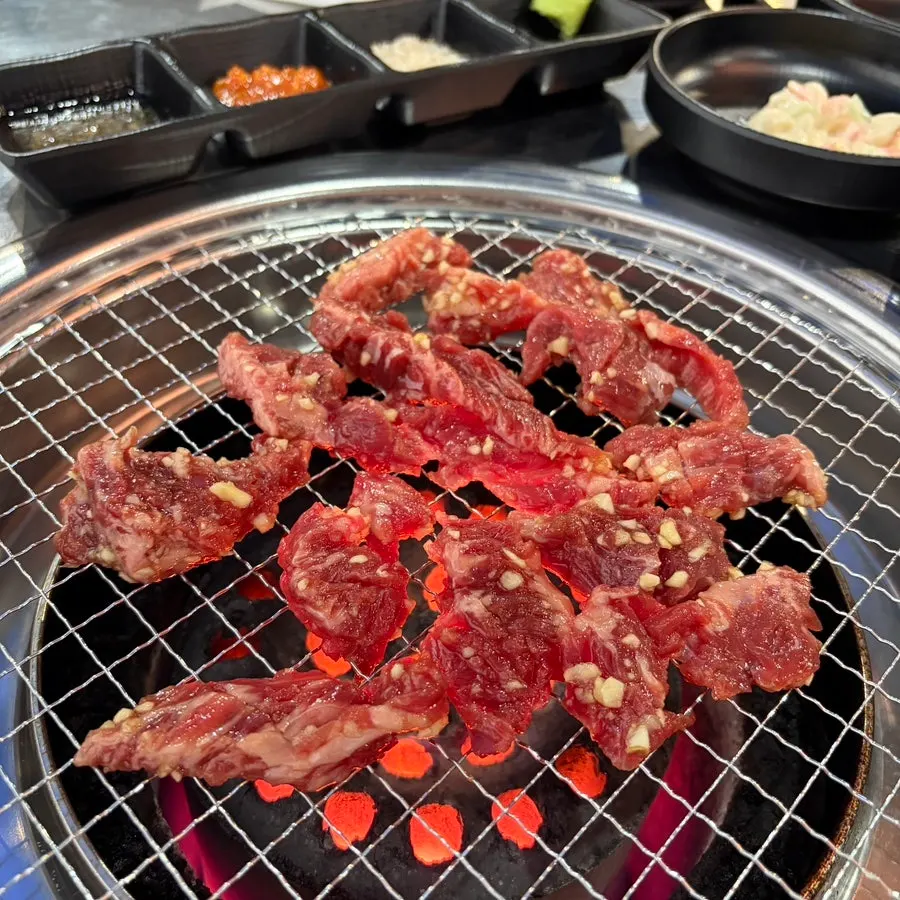 밑반찬 접시 클로즈업