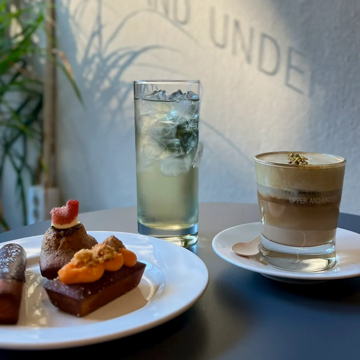 Main photo of Upper and Under, a café near Sinnonhyeon Station