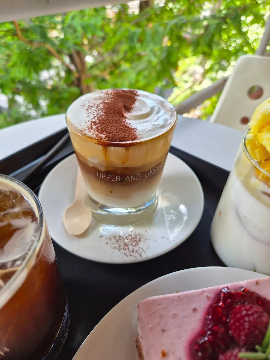 Einspänner topped with generous cream