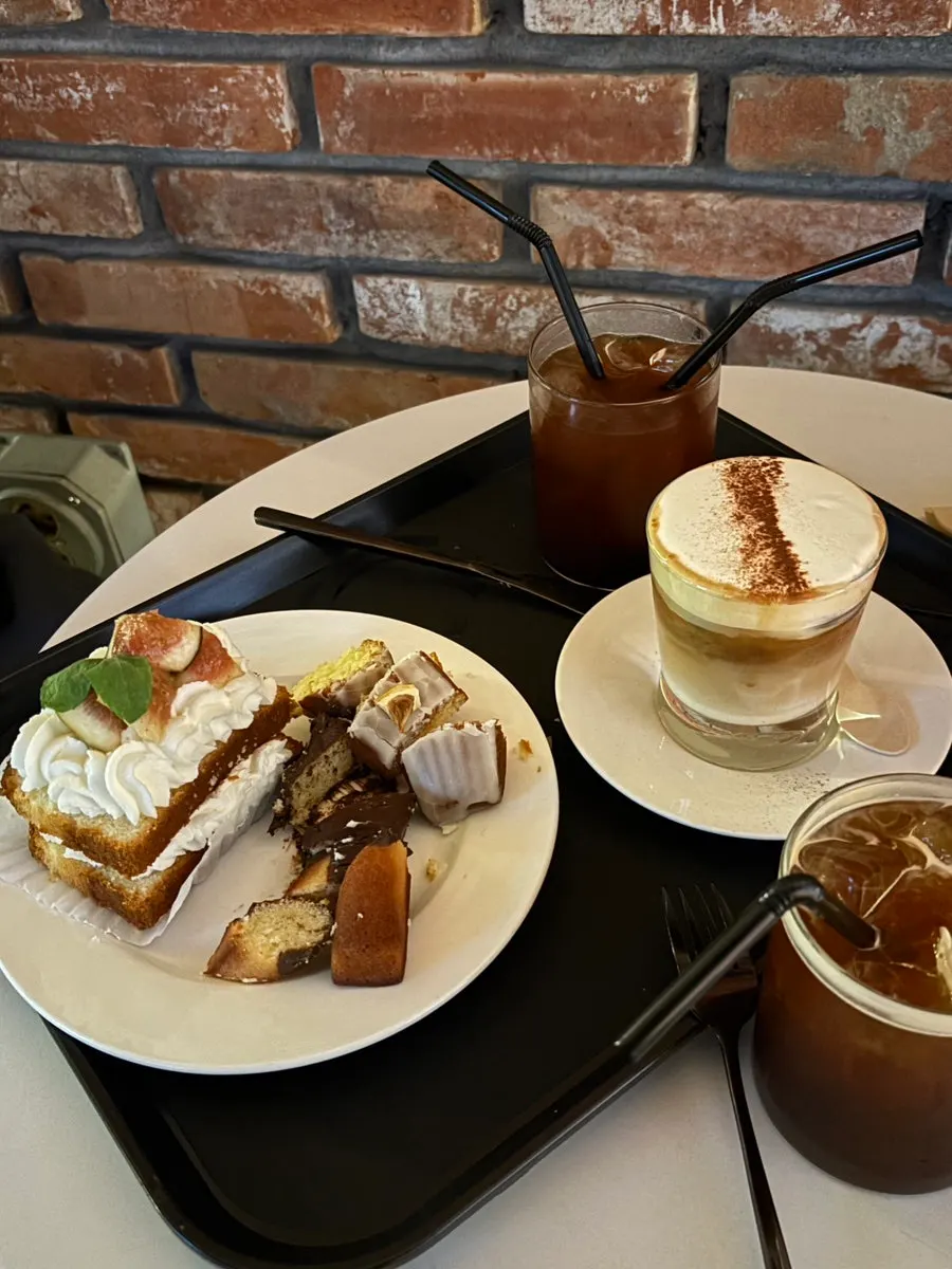 Coffee and dessert enjoyed on the terrace